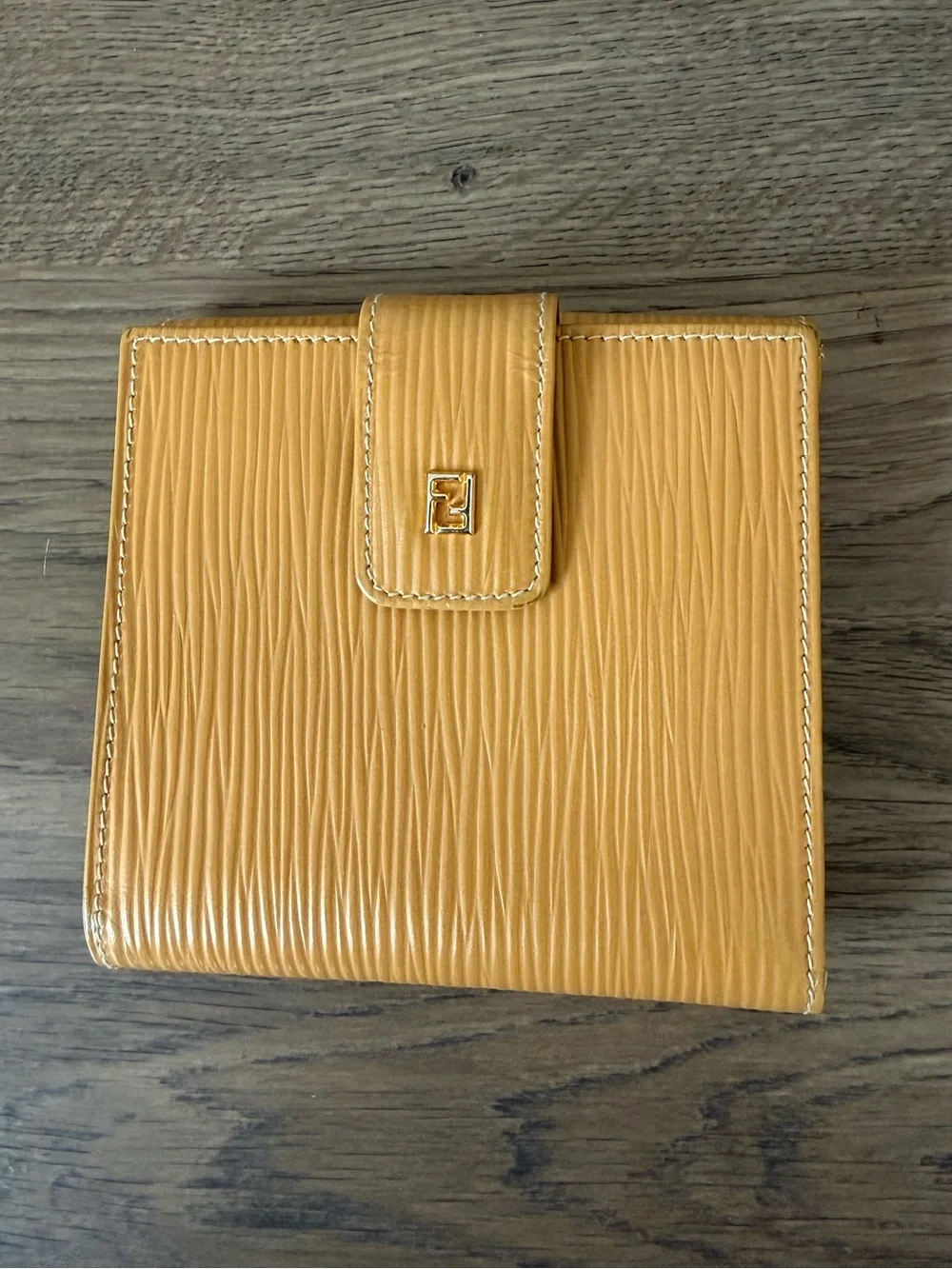 Fendi Textured Leather Wallet Set - Picture 2 of 15